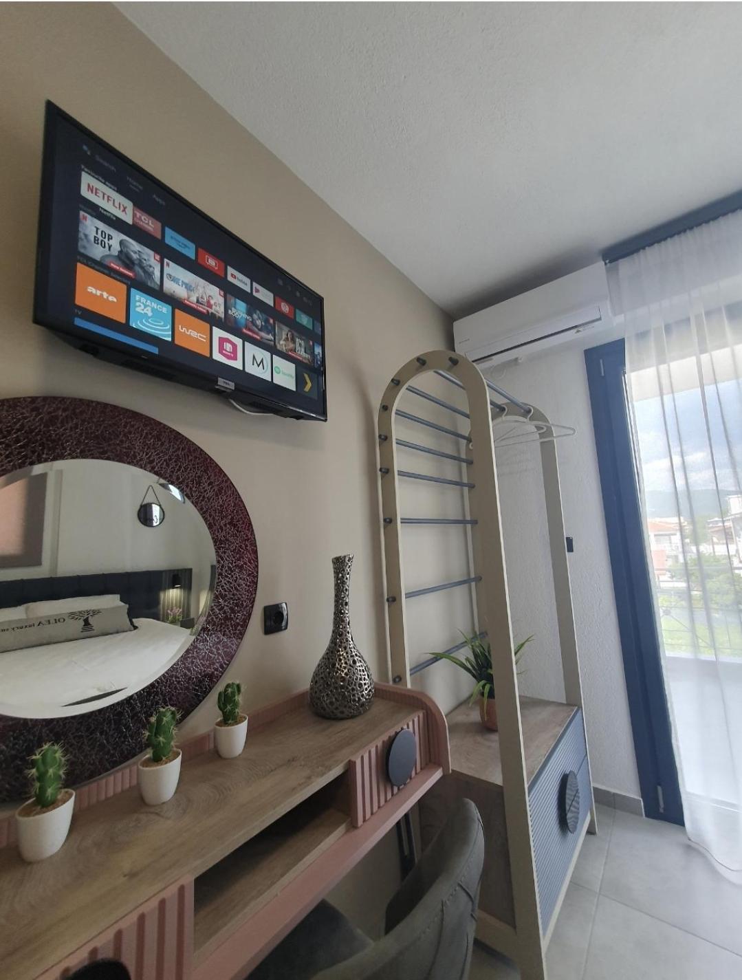 Olea Luxury Suites Aszproválta Kültér fotó
